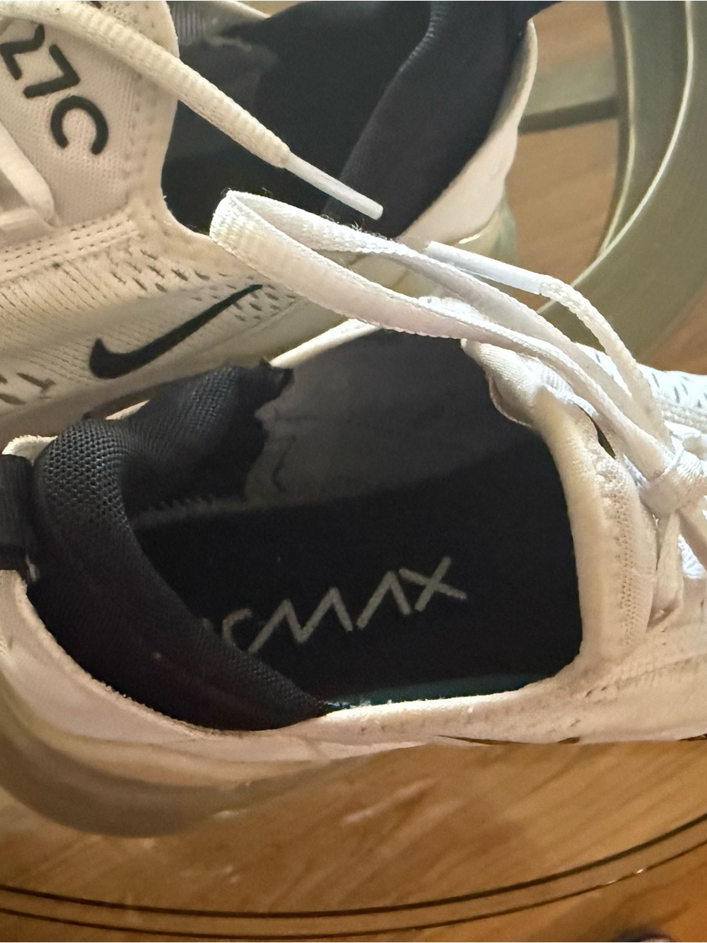 Nike Women’s Air Max 270 White/Black Sneakers - Picture 6 of 8